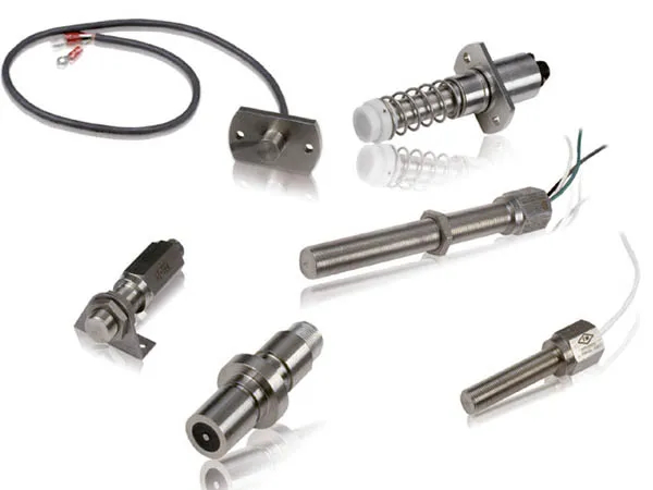 Sensori di velocit&agrave; magnetici, Trasduttori di Corrente/Tensione.